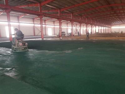 河南金剛砂耐磨地坪材料每噸造價與綠色減排優勢分析